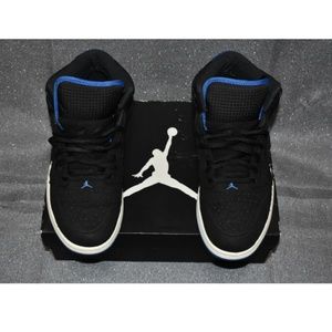 ⚫BLACK FUSION NIKE/JORDAN